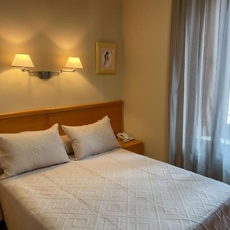 Hotel Castilla Касерес Экстерьер фото